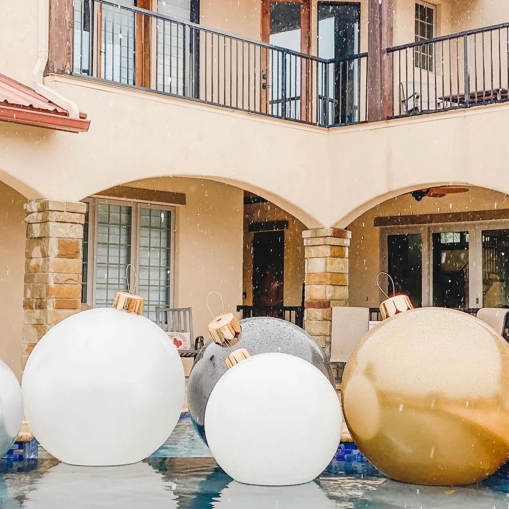 MerrySphere Aufblasbare Weihnachtskugel mit LED – Wetterfest & Wiederverwendbar