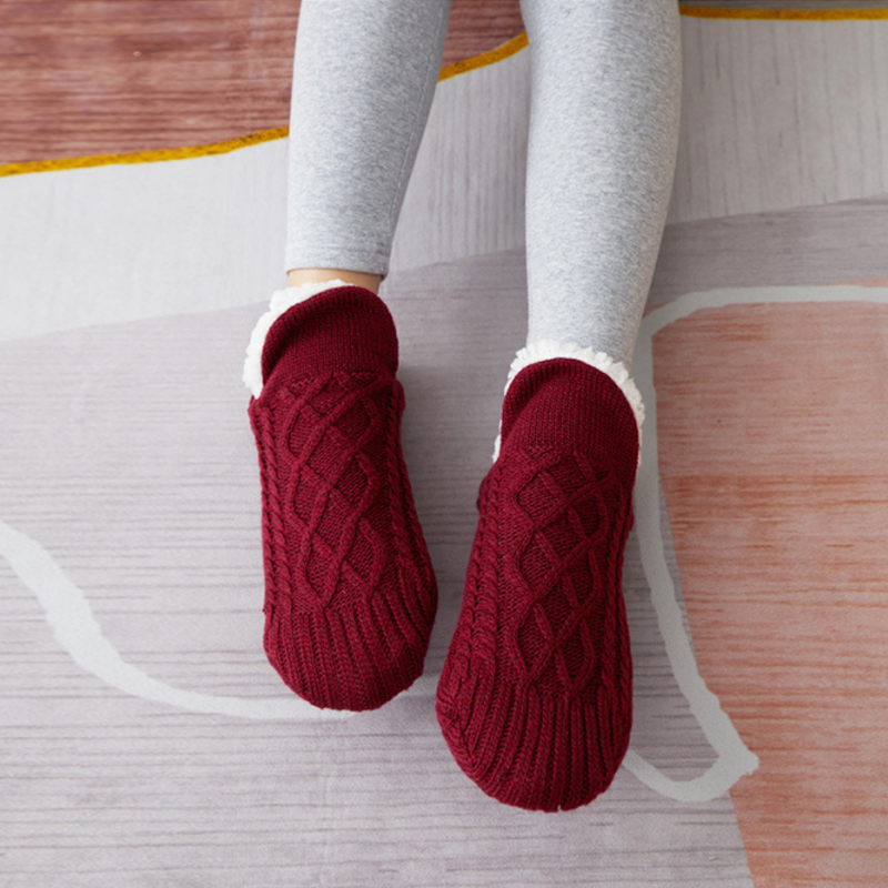 CozyFeet™ – Luxuriöse, wärmende Pantoffelsocken, die deine Füße umarmen [50% Rabatt]