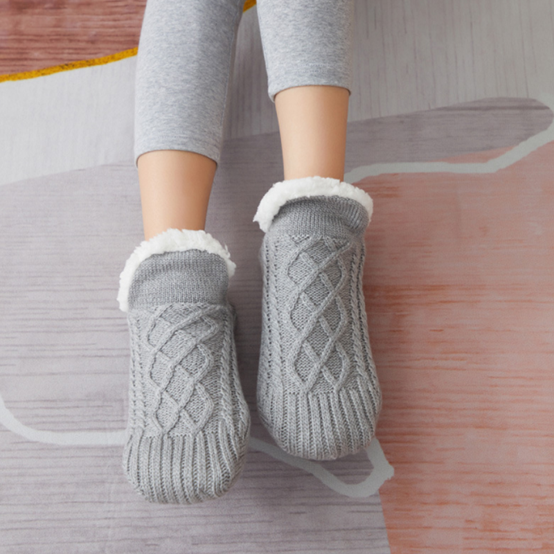 CozyFeet™ – Luxuriöse, wärmende Pantoffelsocken, die deine Füße sanft umarmen [50% Rabatt]