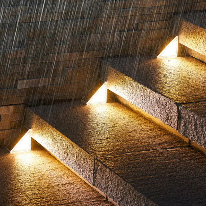 StepLight™ – Solarbetriebene LED-Treppenlichter | 1 + 1 Gratis