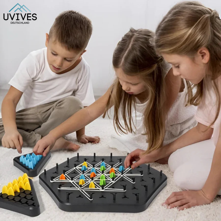 KnotLogic™ – Strategisches Ketten-Dreieck-Schach-Brettspiel | 50% Rabatt