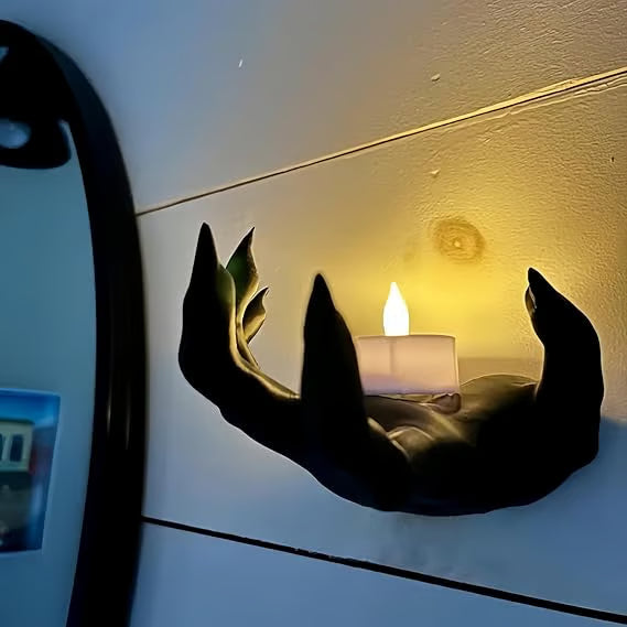 Dämonenklauen-Skulptur — unheimlicher Blickfang für dunkle Räume