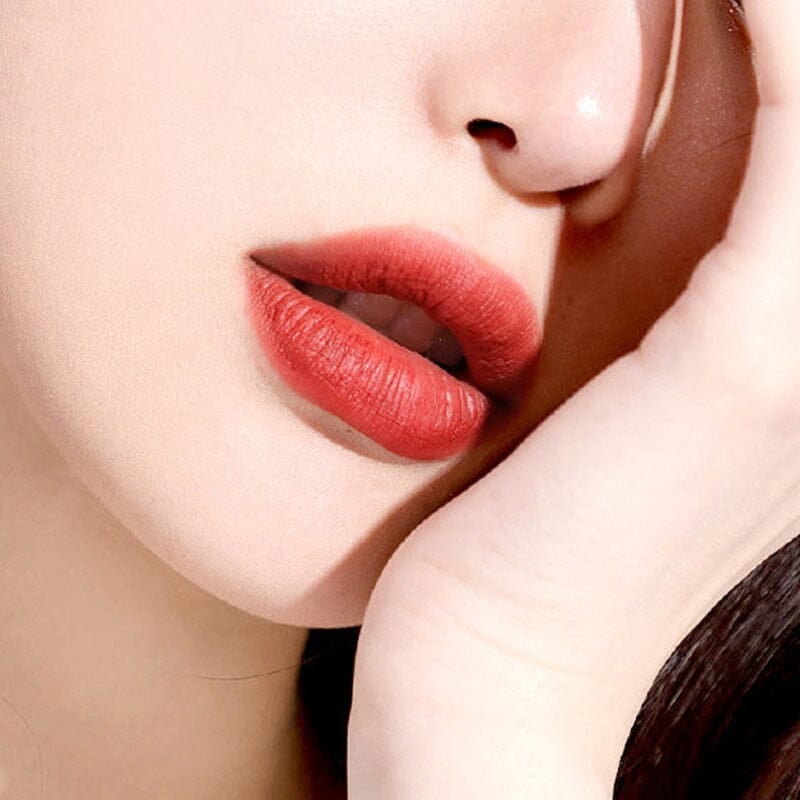 GlossBag™ - Samt-Matte Lippenstift-Set mit Kettenbeute [50% Rabatt]