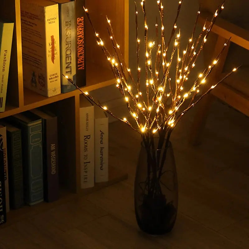 DekoBright™ – Batteriebetriebene, Verstellbare LED Zweigdekoration & Lichterkette [50% Rabatt]