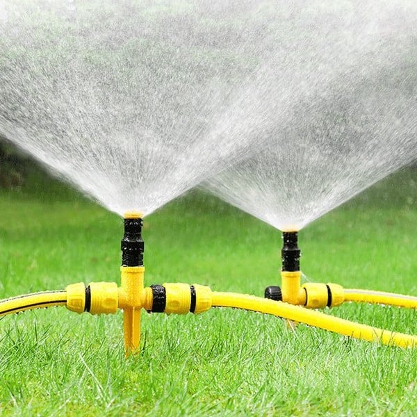 1 + 1 Gratis | AquaClip™ - 360° Verstellbarer Gartensprenger  – verstellbare Bewässerung