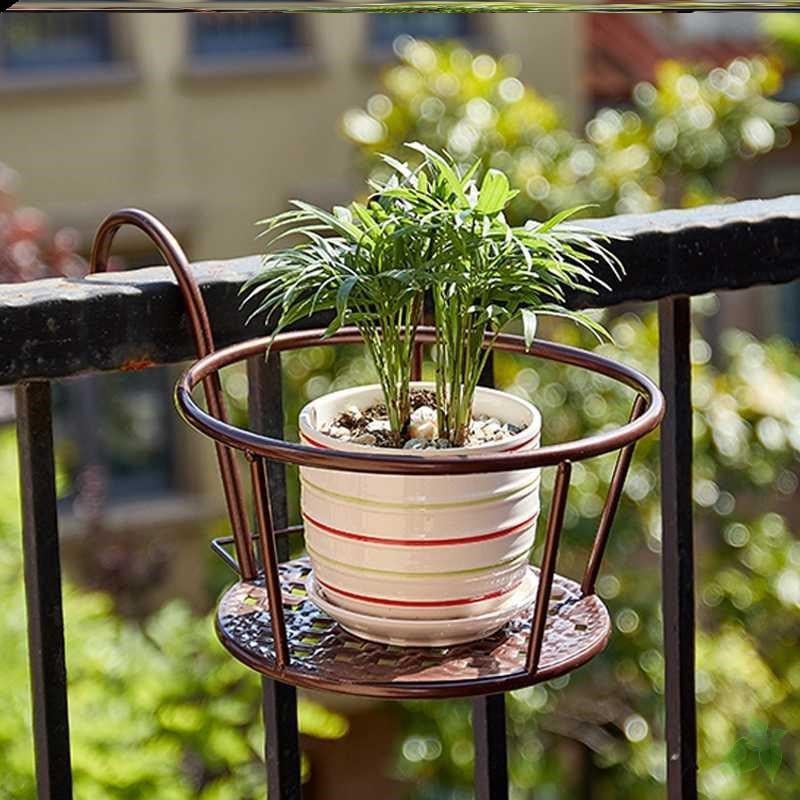 50% Rabatt | PlantBasket™- Hängeblumenständer