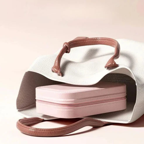 BeautyGlow™ – Tragbare Kosmetiktasche mit LED-Spiegel | 50% Rabatt
