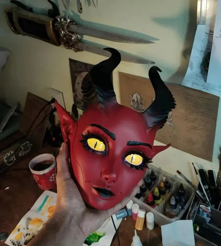 Babydoll-Maske – Dark-Aesthetic Accessoire für Rollenspiel & Cosplay