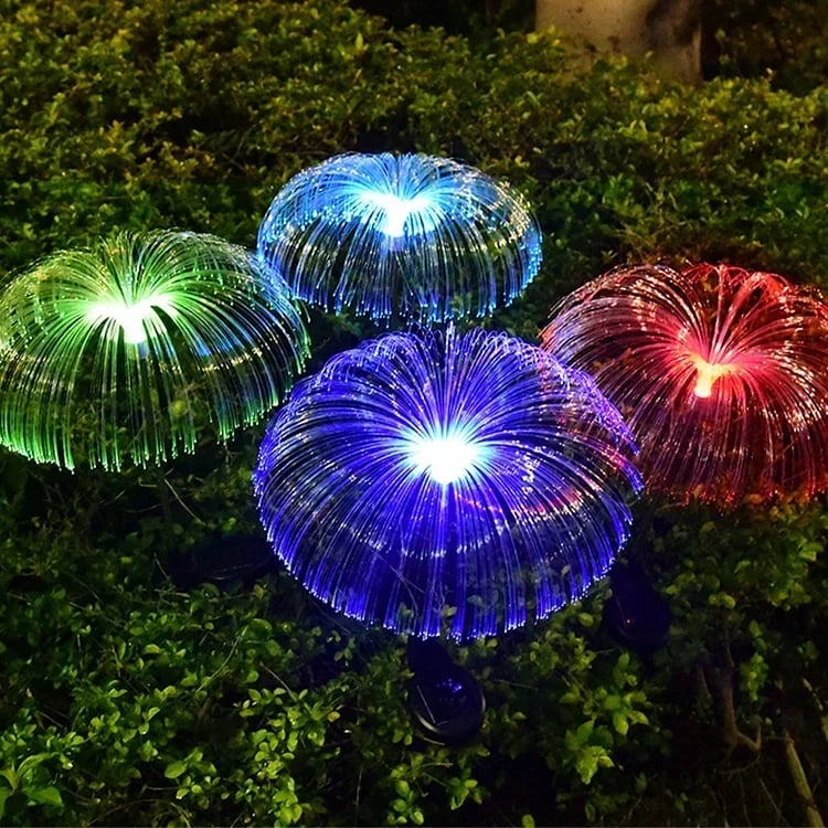 SolarGlow™ – Quallen-Design mit Glasfasern, warmweiß & 7-Farben, wasserdicht [50% Rabatt]