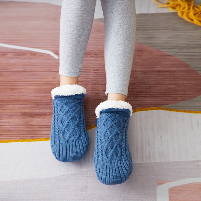CozyFeet™ – Luxuriöse, wärmende Pantoffelsocken, die deine Füße sanft umarmen [50% Rabatt]