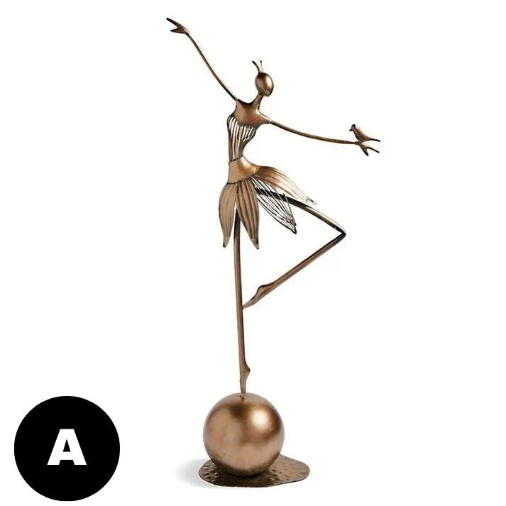 Ballerina™ Tänzelndes Mädchen Ornament