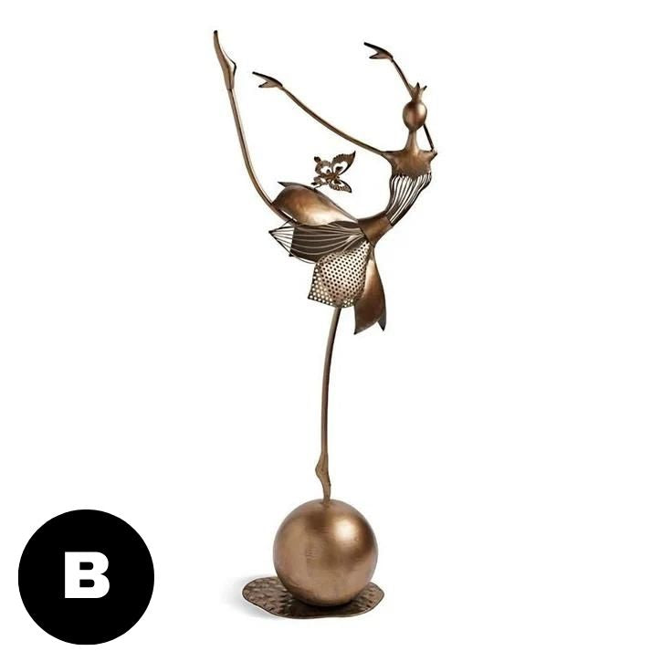 Ballerina™ Tänzelndes Mädchen Ornament