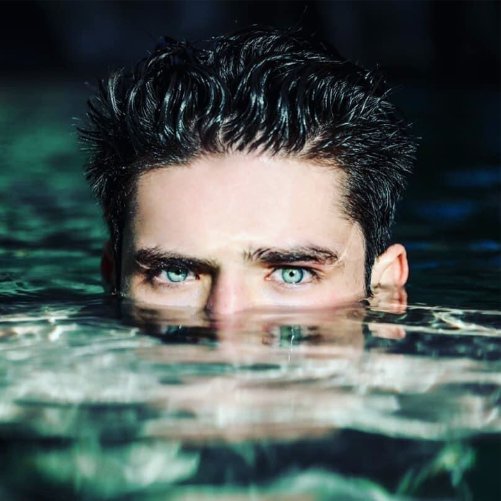 EyeCatcher™ – Augen-Tropfen für irisfarbenen Farbwechsel und strahlende Augen [1 + 1 Gratis]