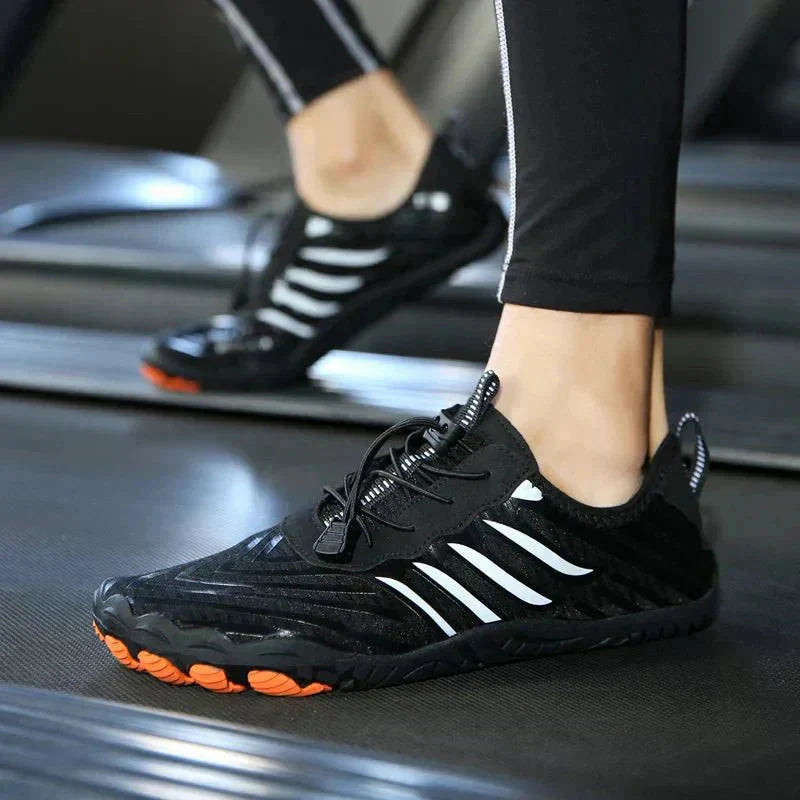 FlexWalk™ – Leicht, atmungsaktiv, flexibel und mit schützendem Zehenschutz [50% Rabatt]