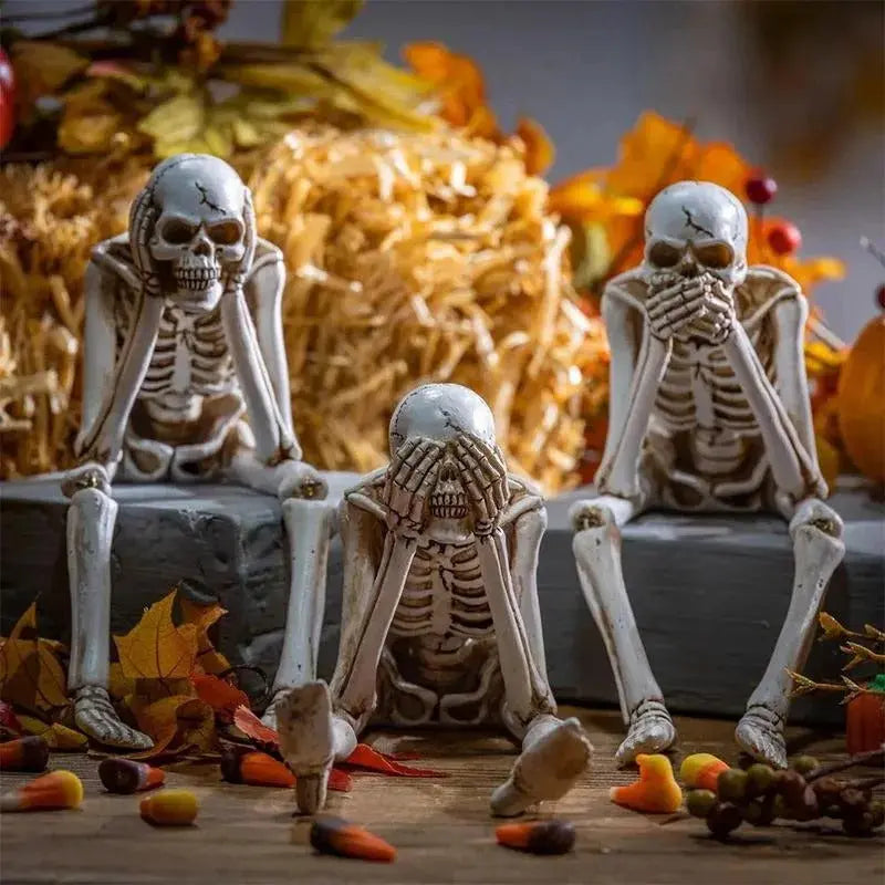 SkullBudy™ – Gruselige Kamin-Deko für Halloween & Party [50% Rabatt]