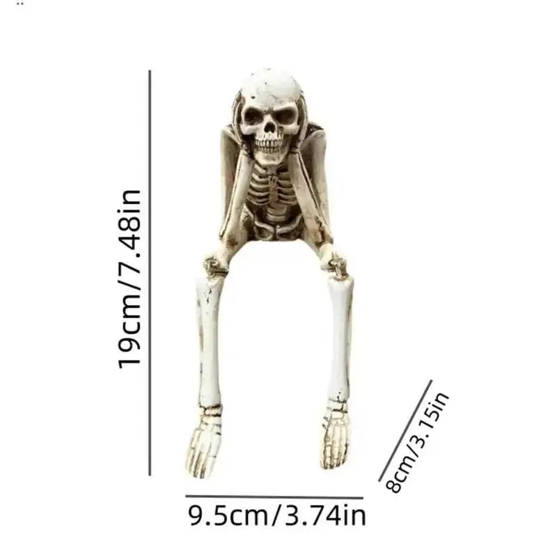 SkullBudy™ – Gruselige Kamin-Deko für Halloween & Party [50% Rabatt]