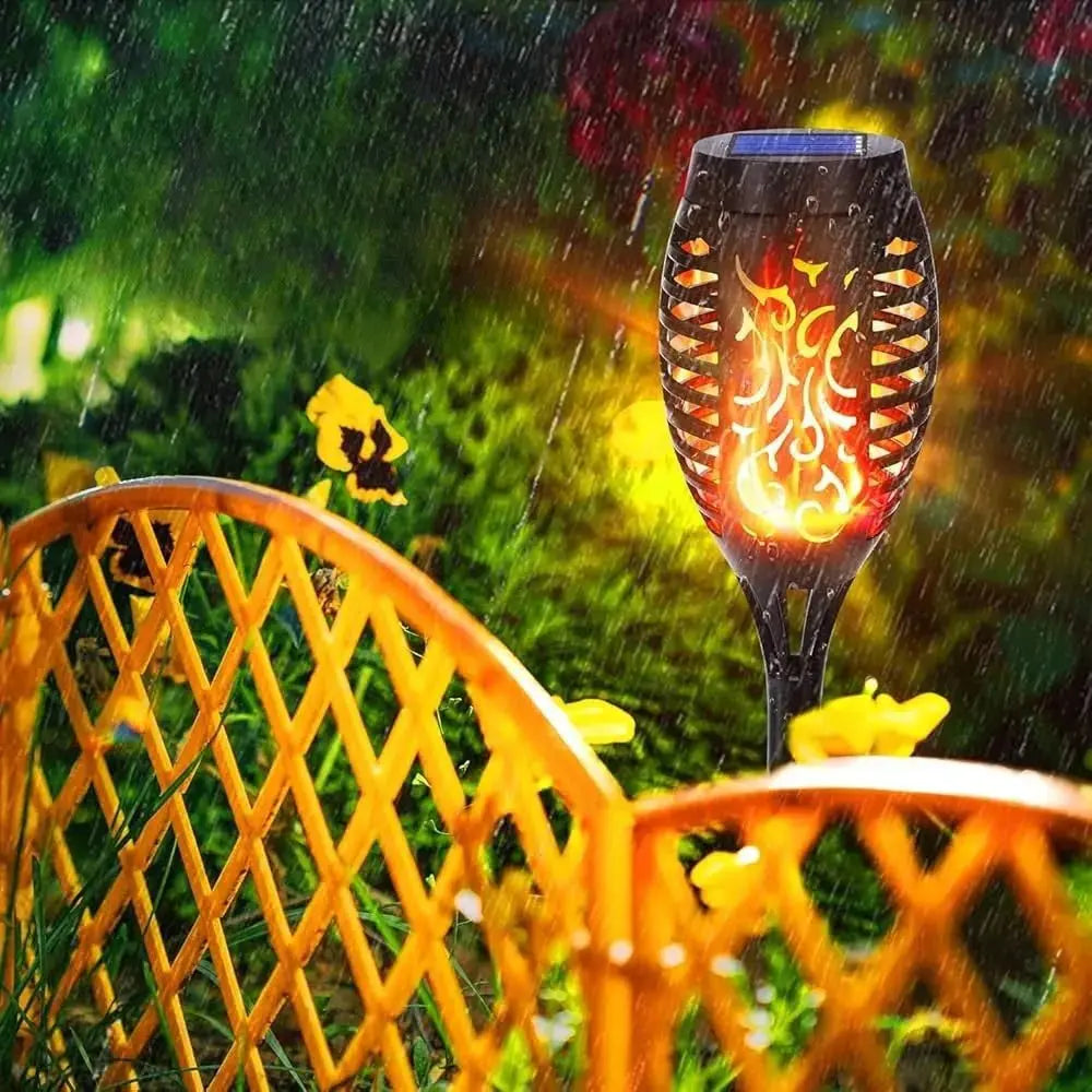 SolarFlames™ – Stimmungsvolle, sichere Beleuchtung mit realistischer Flammenoptik [50 % Rabatt]