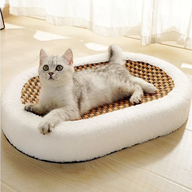 ScratchNest™ - Plüsch-Katzenkorb mit Kratzfläche [50% Rabatt]