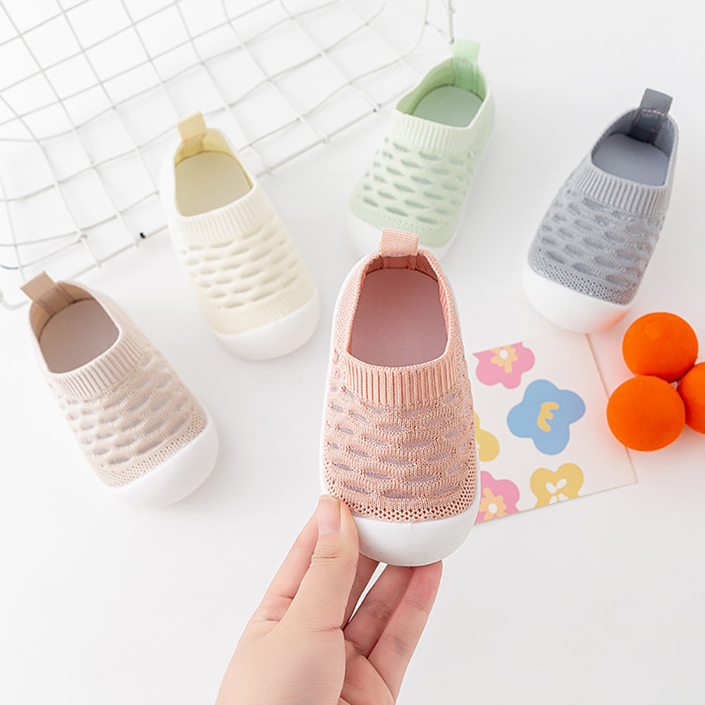 50% Rabatt | BabyBreeze™ - Kühlende Schühchen für die ersten Schritte