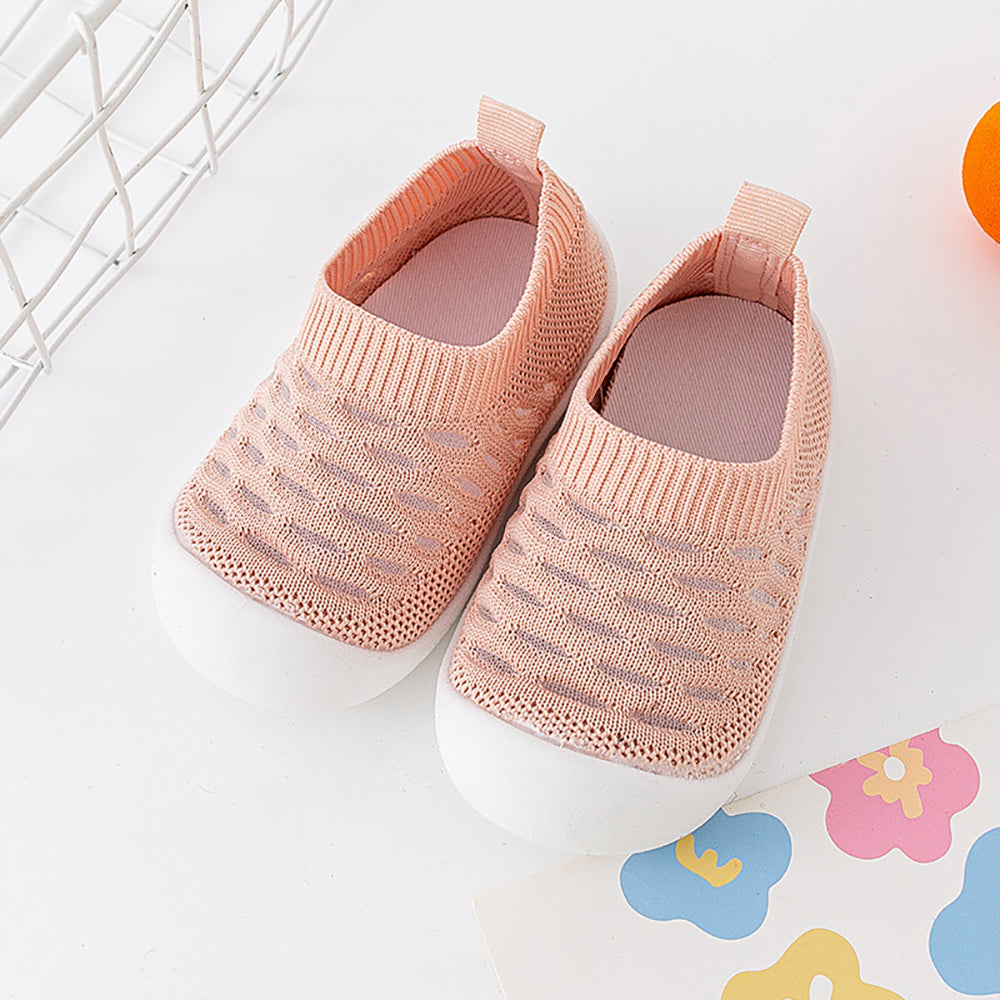 50% Rabatt | BabyBreeze™ - Kühlende Schühchen für die ersten Schritte