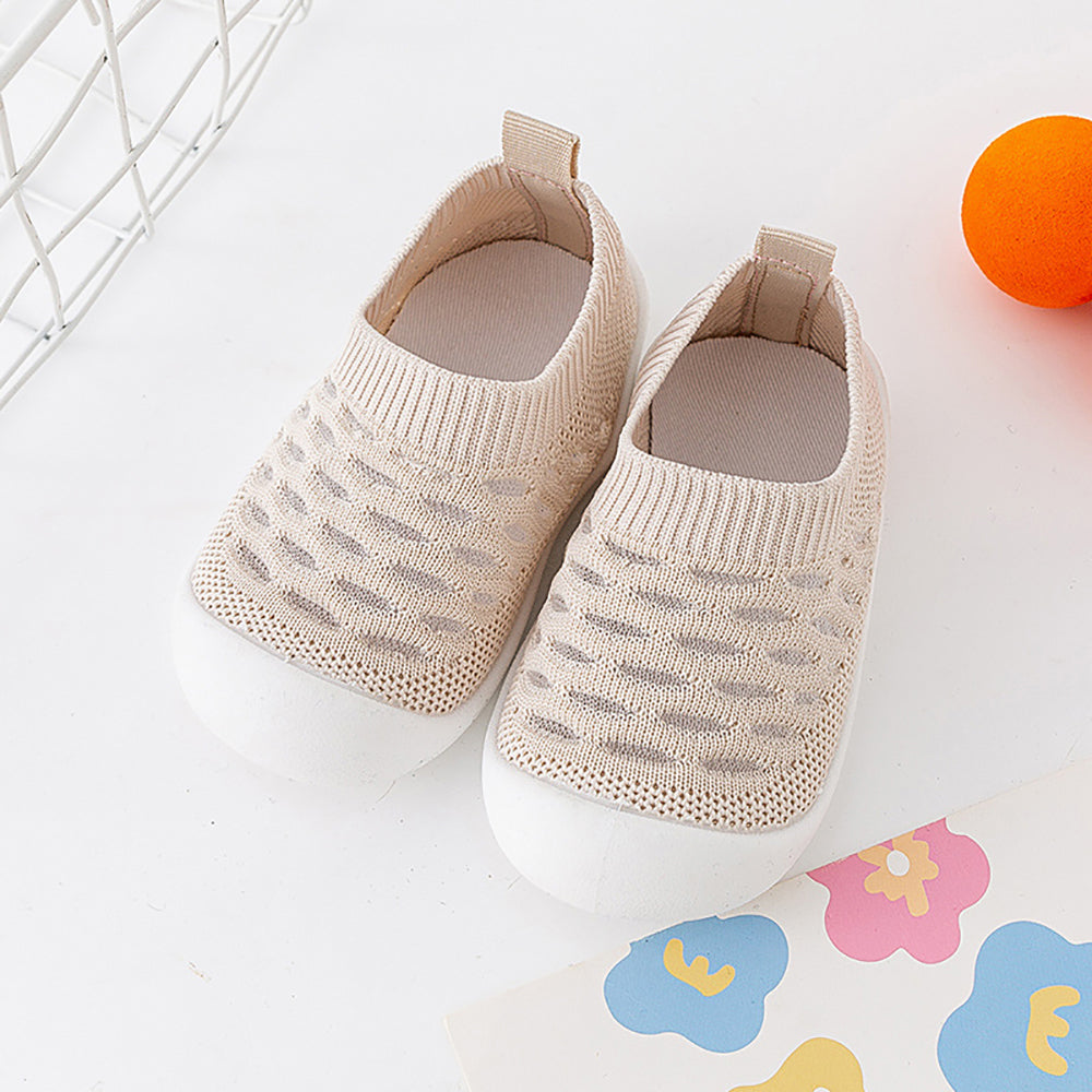 50% Rabatt | BabyBreeze™ - Kühlende Schühchen für die ersten Schritte