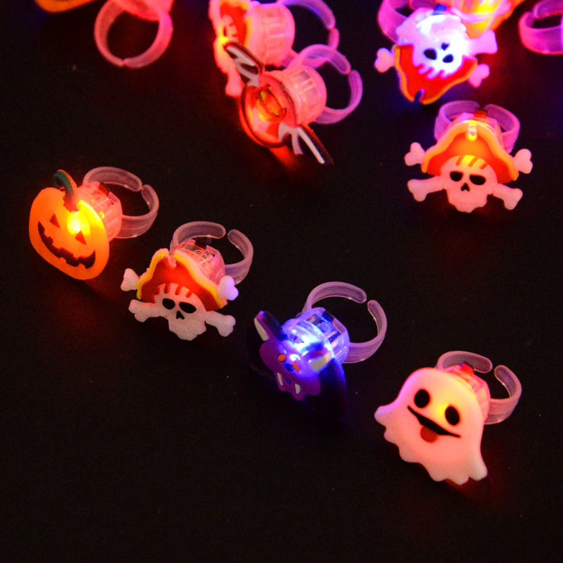 10 + 10 Gratis | SpookyRings™ LED-Halloween-Ringe