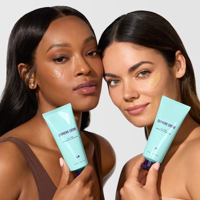MoistureLuxe™ - Feuchtigkeitsspendender Concealer mit natürlicher Deckkraft [1 + 1 Gratis]