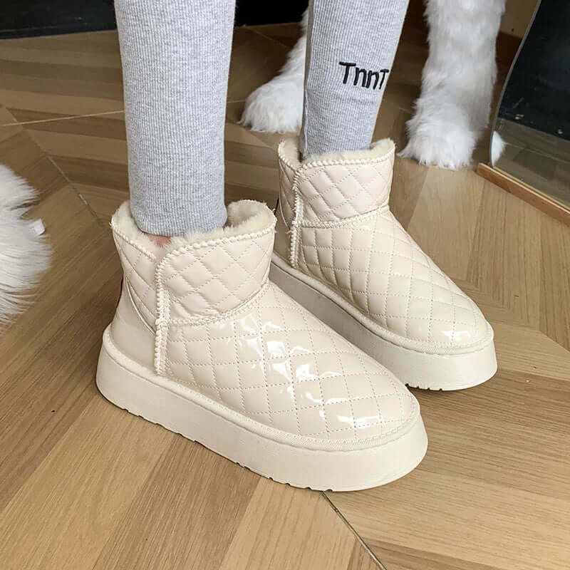 Stylishe Damen Plateau Winterstiefeletten mit warmem Futter