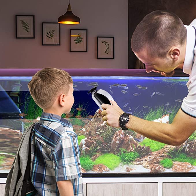 50% Rabatt | AquaClean™ – Schwimmender Algenentferner für Glasbecken