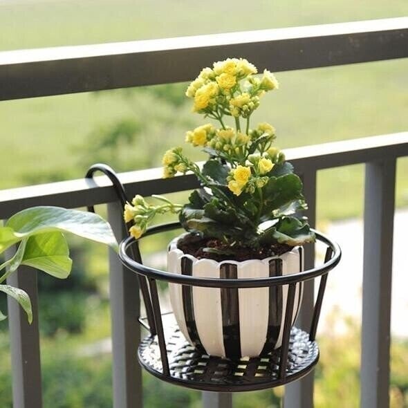 50% Rabatt | PlantBasket™- Hängeblumenständer