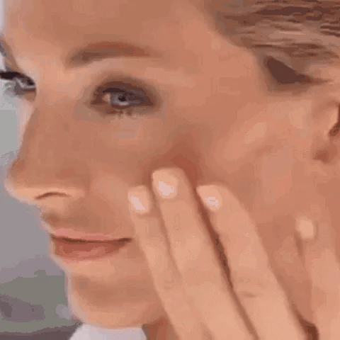ToneMatch Foundation – Selbstanpassende Make-up Foundation für Jeden Hautton & Reife Haut