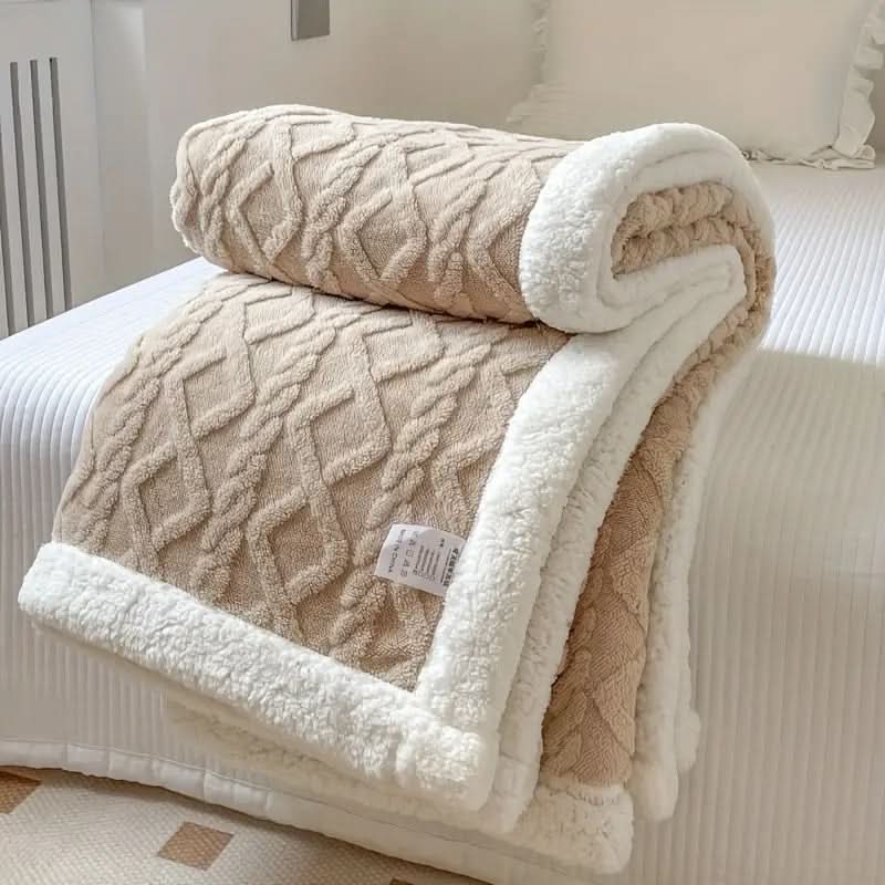 ERSANA Fluffy Kuscheldecke aus Sherpa Fleece – Weich, warm & beidseitig verwendbar