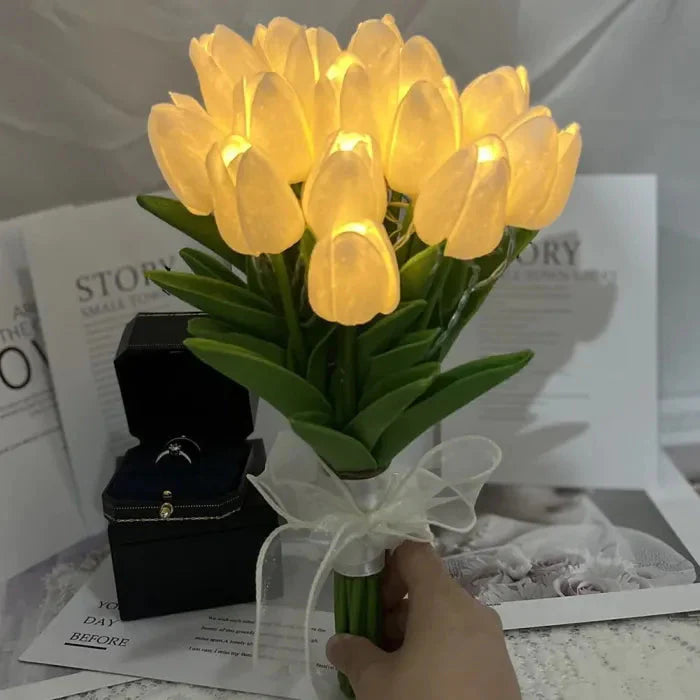 FloraLamp™ LED-Tulpenstrauß | 50% Rabatt