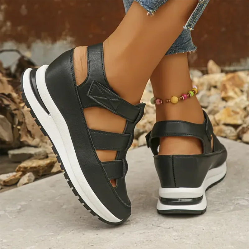 Jessica™ – Elegante geschlossene Zehen Sneaker-Sandalen für jeden Tag [50 % Rabatt]